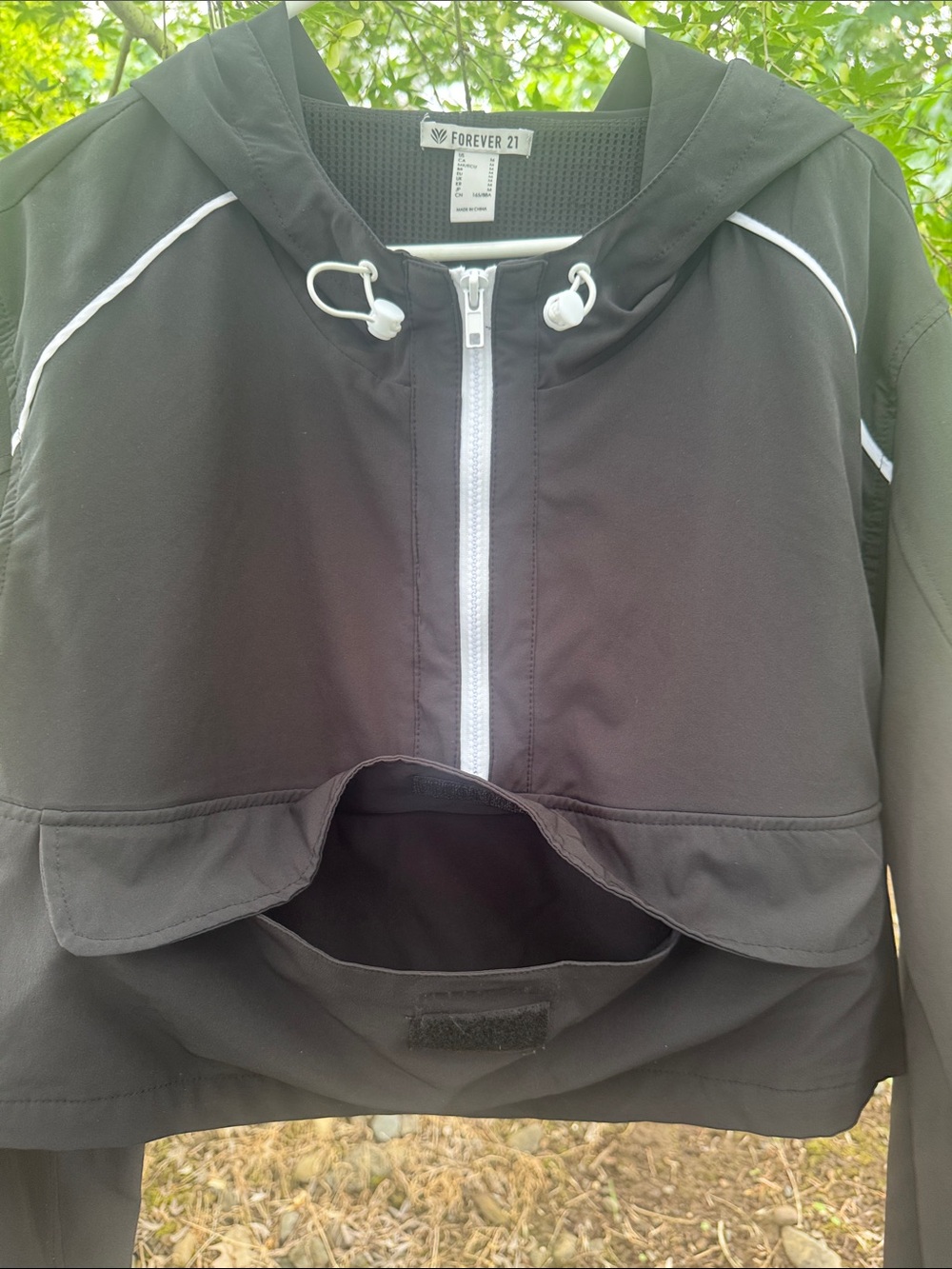 Forever 21 Black Cropped Hooded Bomber Jacket with White Trim and front pocket - Picture 4 of 8